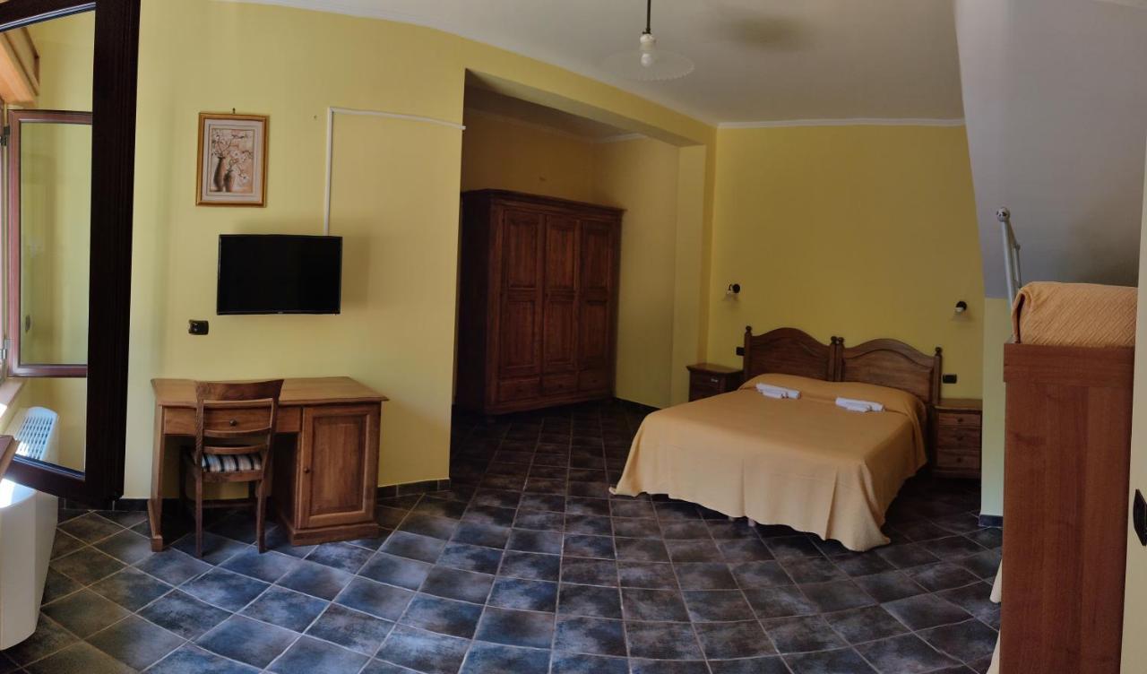 Agriturismo Roseto Villa Serra San Bruno Exterior foto